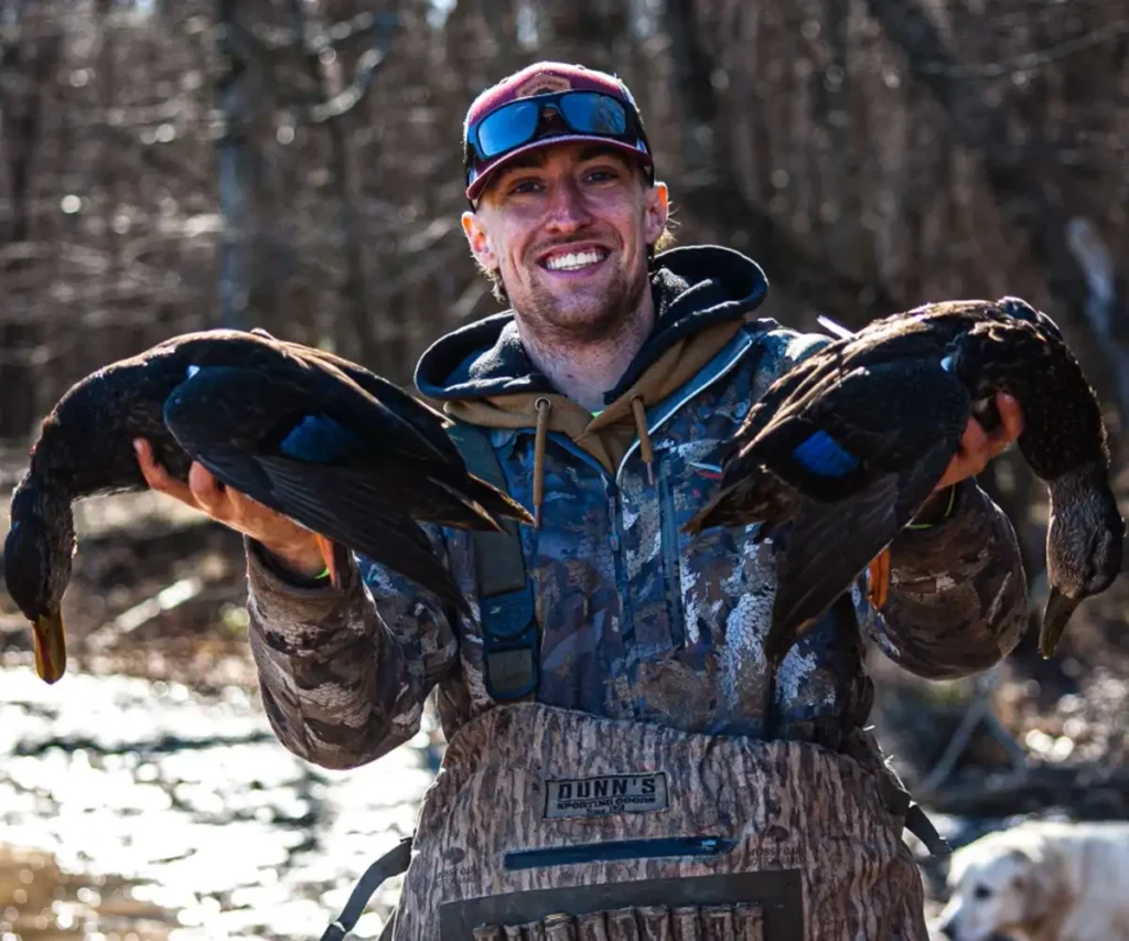 Guided duck hunts - American black duck hunting in Arkansas - American black duck in Southern Illinois