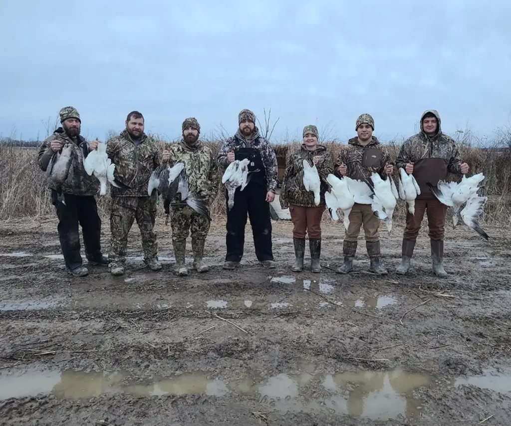 Guided waterfowl hunts in Arkansas - Waterfowl Hunting trips in Southern Illinois